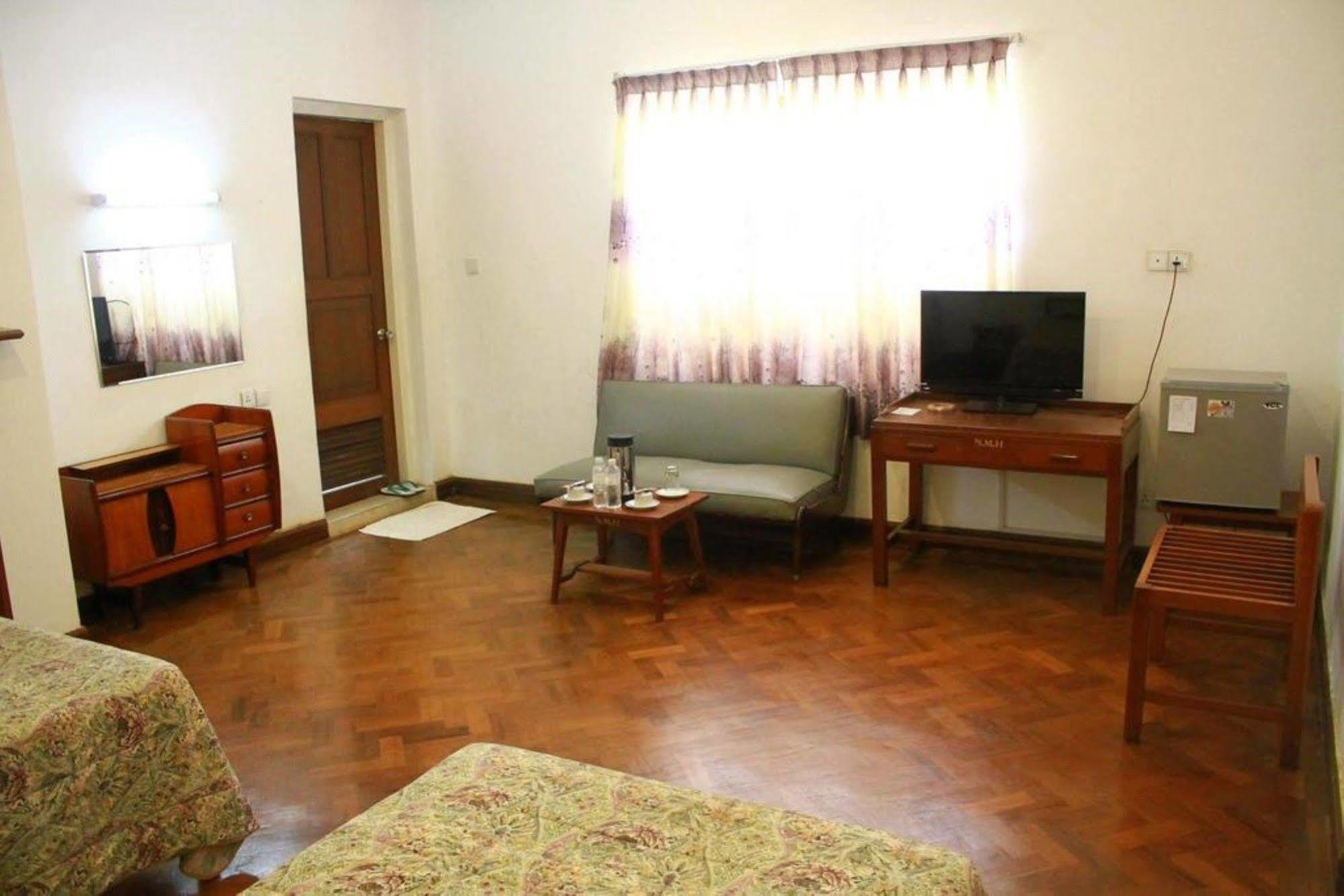 Orchid Nan Myaing Hotel Pyin Oo Lwin Exterior foto